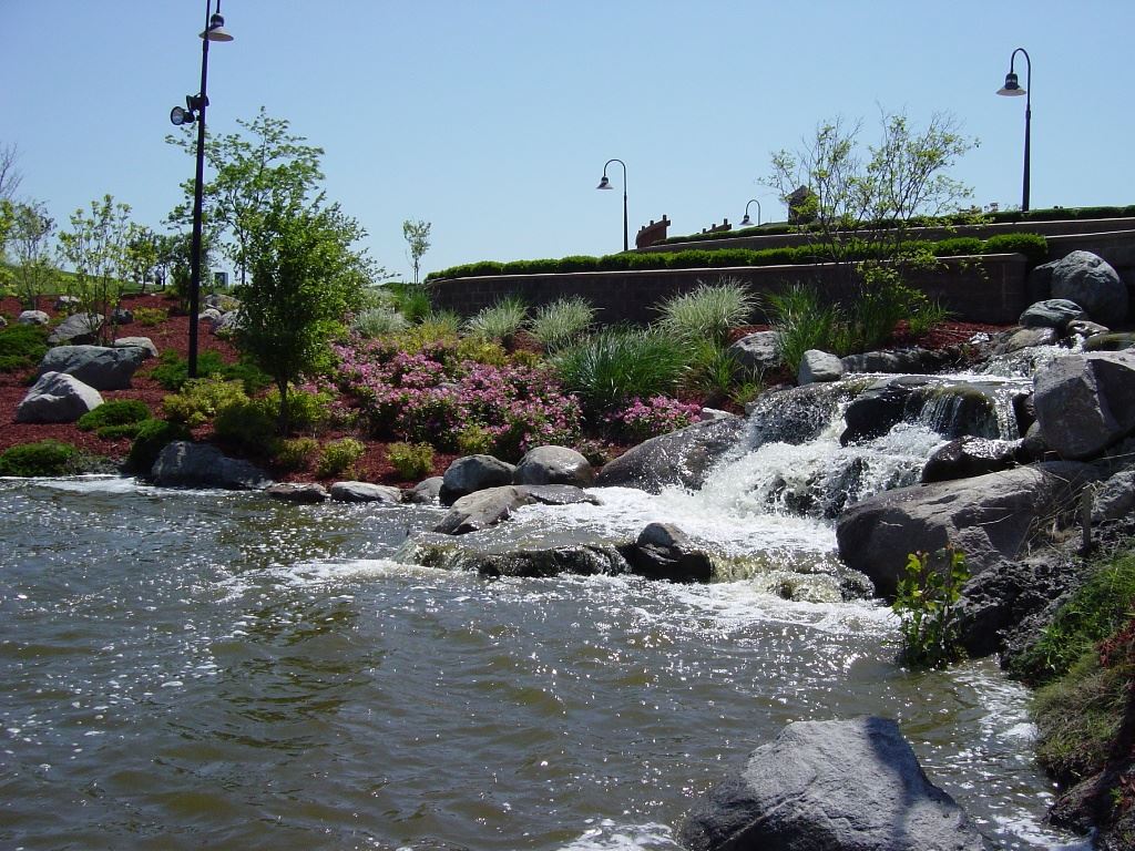 The beautiful scenery of the Lakes of Taylor Golf Course.